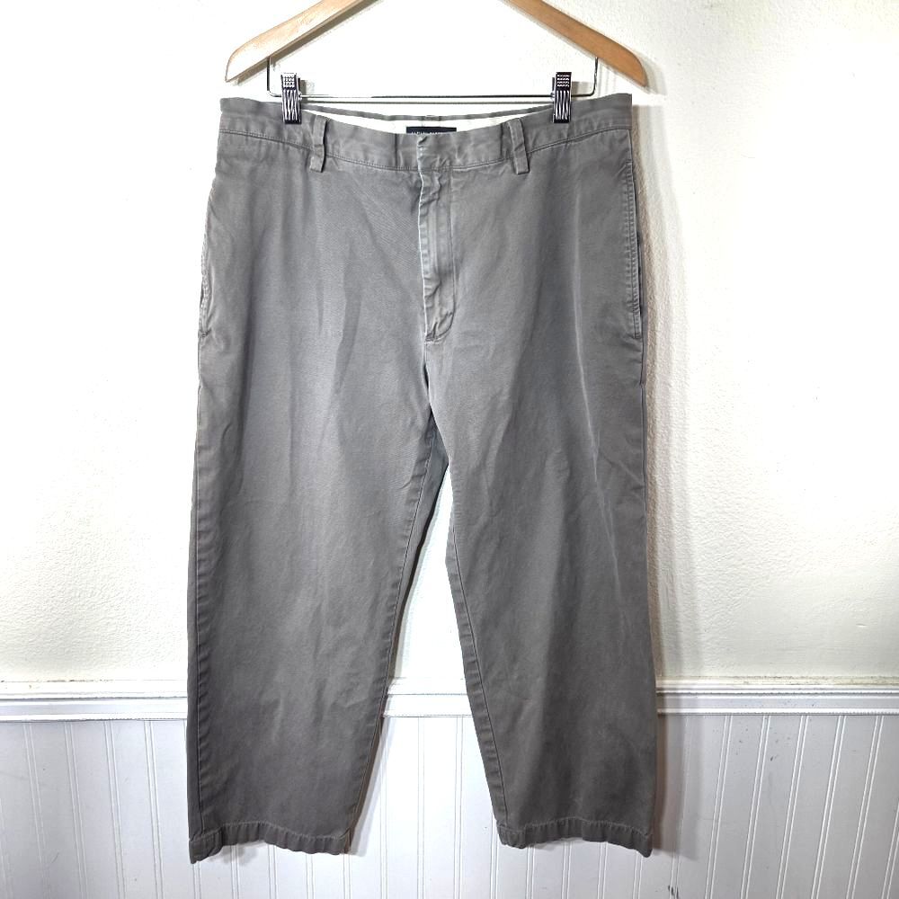Banana Republic Gavin Mens Gray Chino Pants Straight Fit Cotton 35x30 Preppy